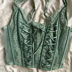 sage green vs corset top !!
